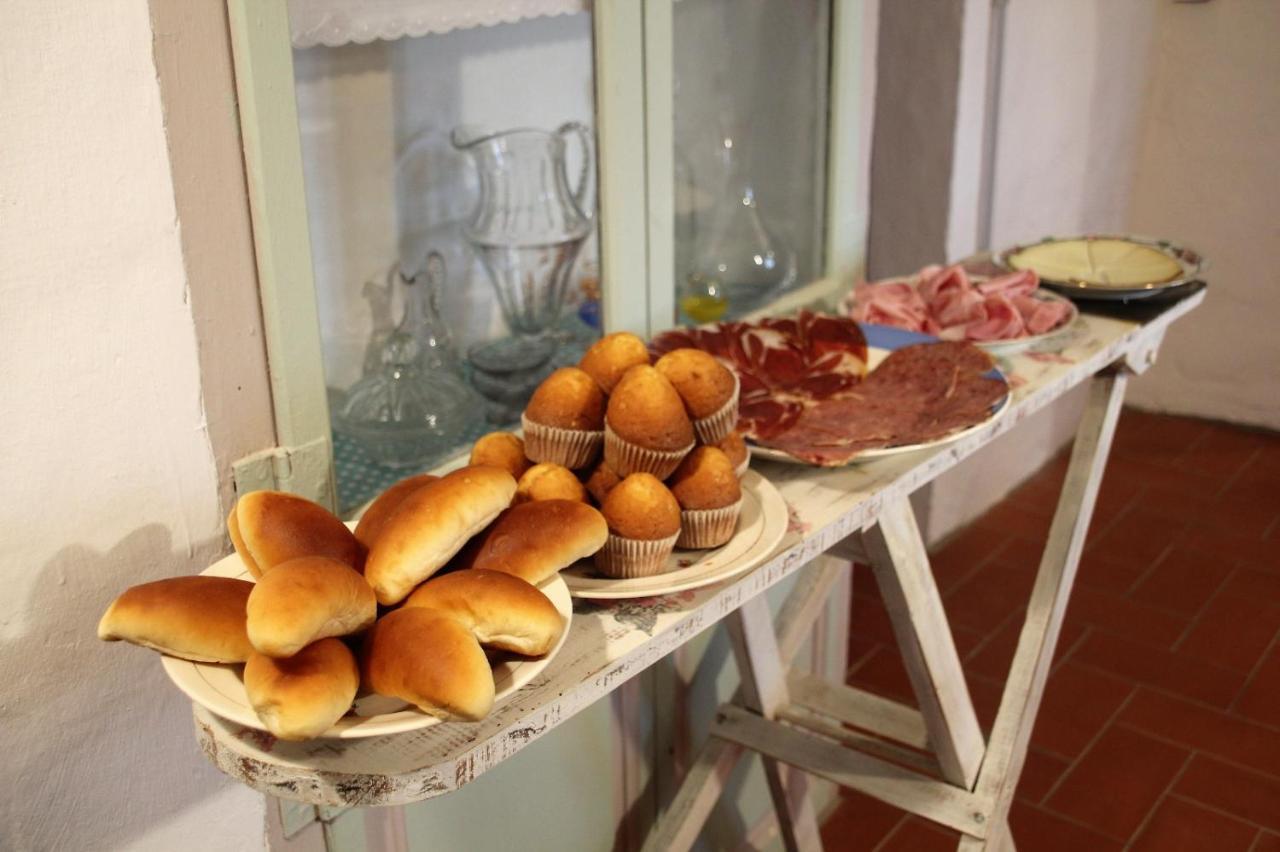 La Casa Dels Ocells (Adults Only) Bed & Breakfast Granollers de Florejacs Екстериор снимка